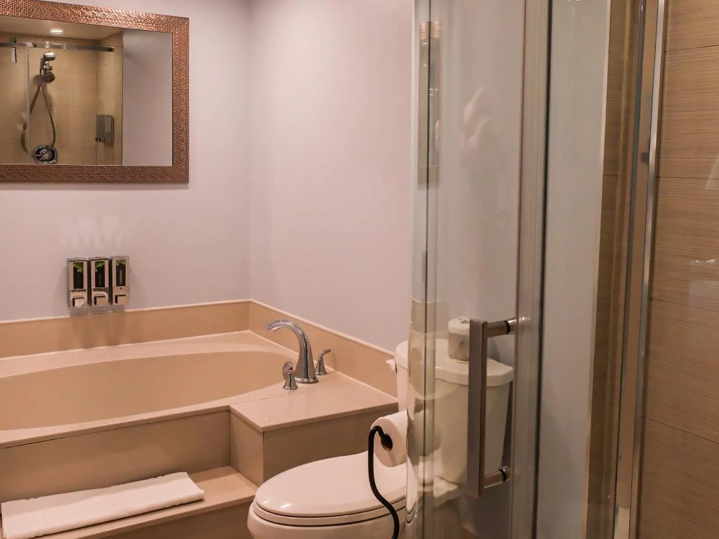 The Listel Hotel Vancouver