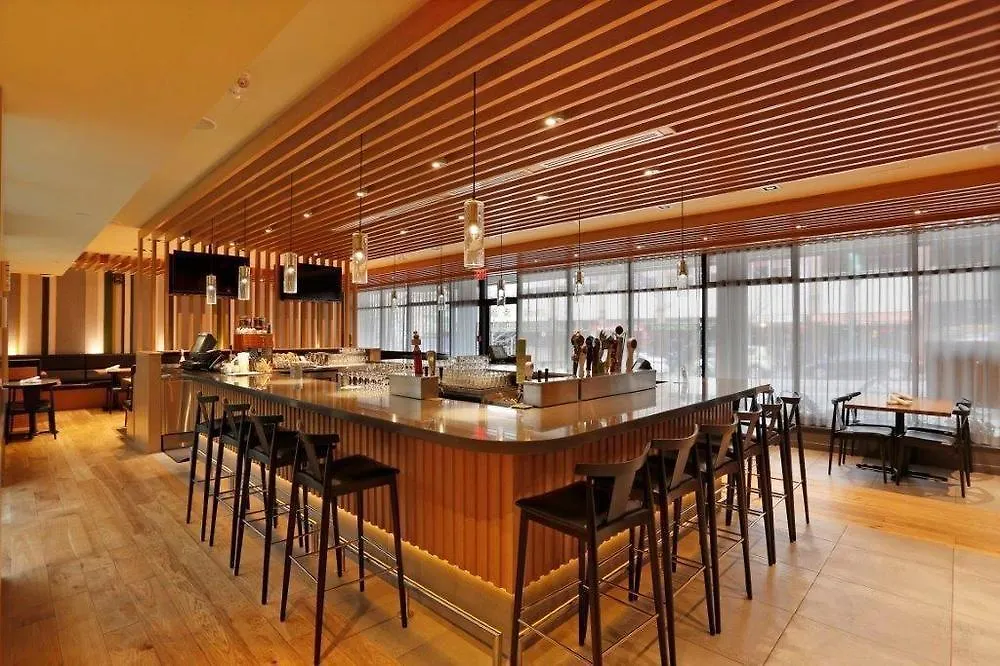 The Listel Hotel Vancouver