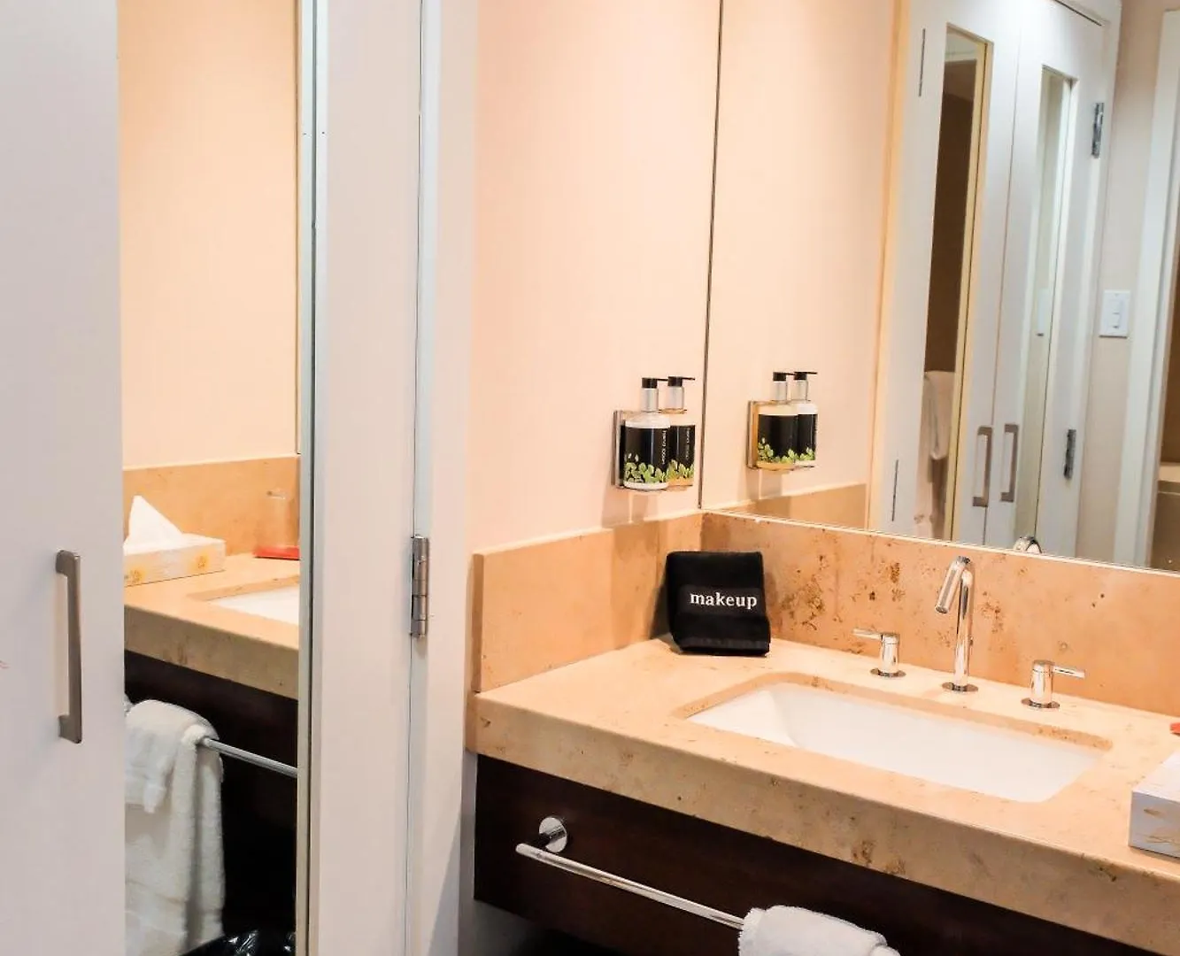 The Listel Hotel Vancouver Kanada