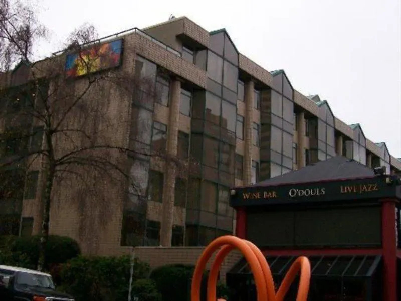 The Listel Hotel Vancouver